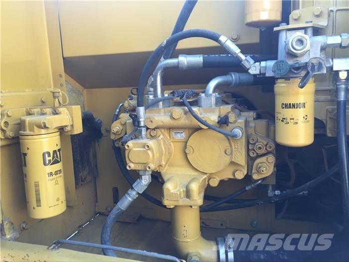 CAT 320 D Paletli ekskavatörler