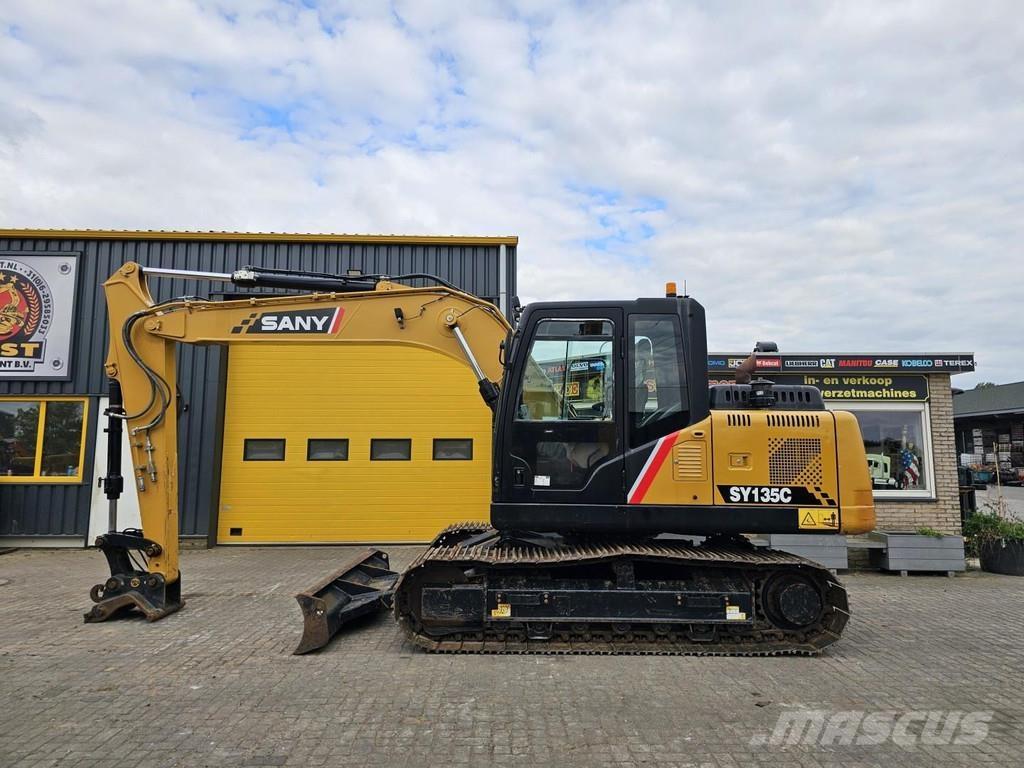Sany SY135C Paletli ekskavatörler