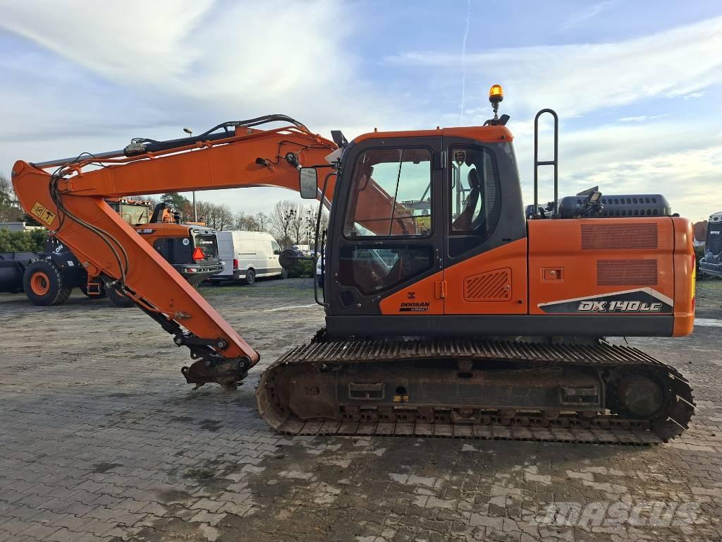 Doosan DX140LC-7 Paletli ekskavatörler