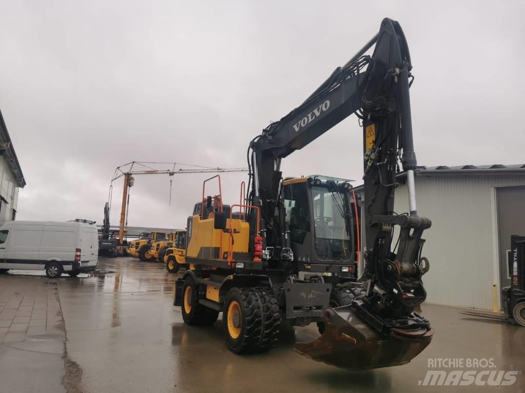 Volvo EW160E Lastik tekerli ekskavatörler
