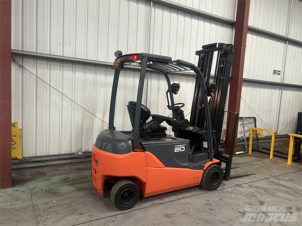 Toyota 8FBMT20 Elektrikli forkliftler