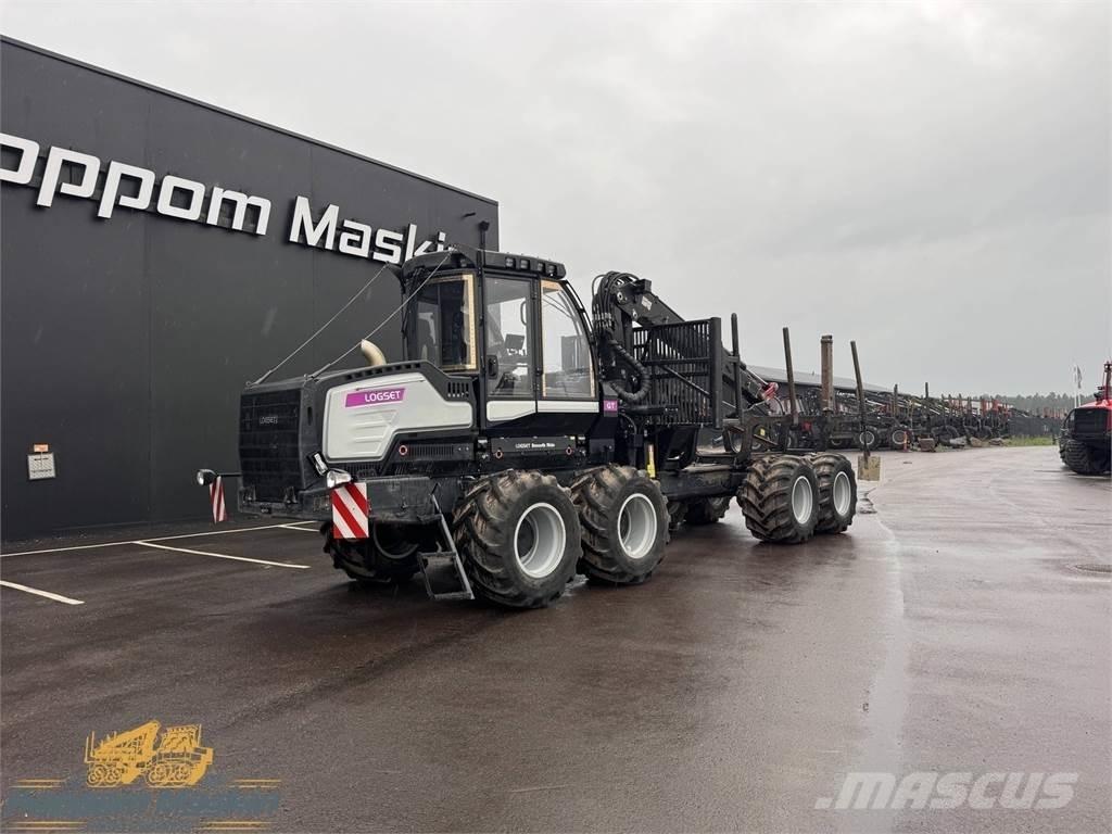 Logset 8F GT Tomruk yükleyici traktörler