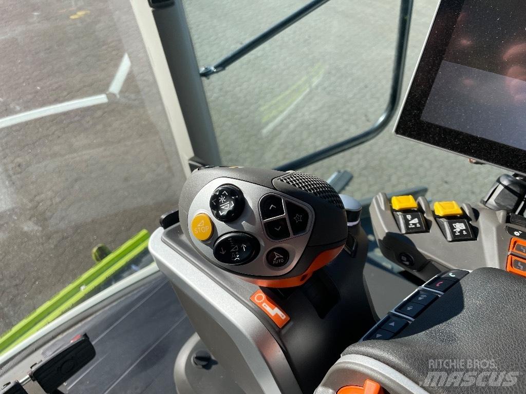 CLAAS Lexion 6700 Biçerdöverler