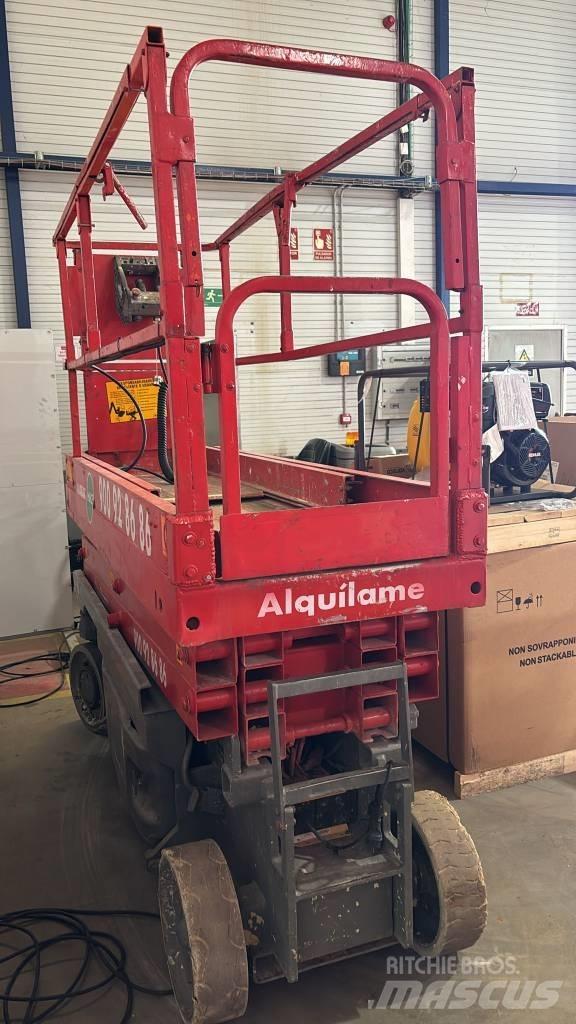JLG 2030 ES Makasli platformlar