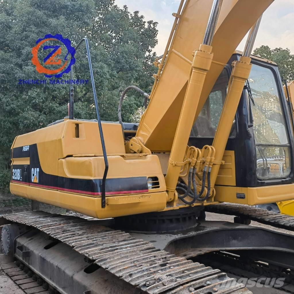 CAT 320 B LC Paletli ekskavatörler