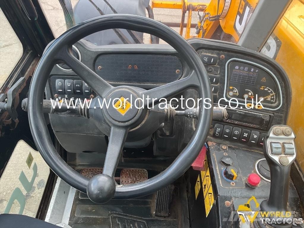JCB 526-56 Agri Tarimsal teleskopik yükleyiciler