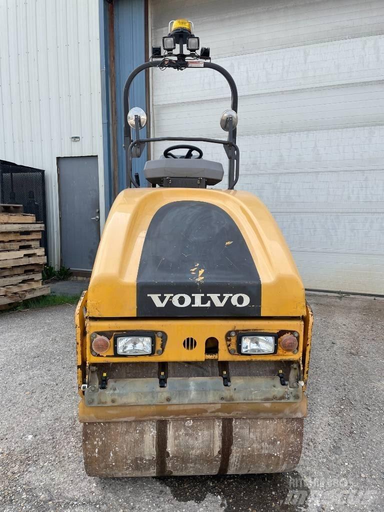Volvo dd22 Çift tamburlu silindirler
