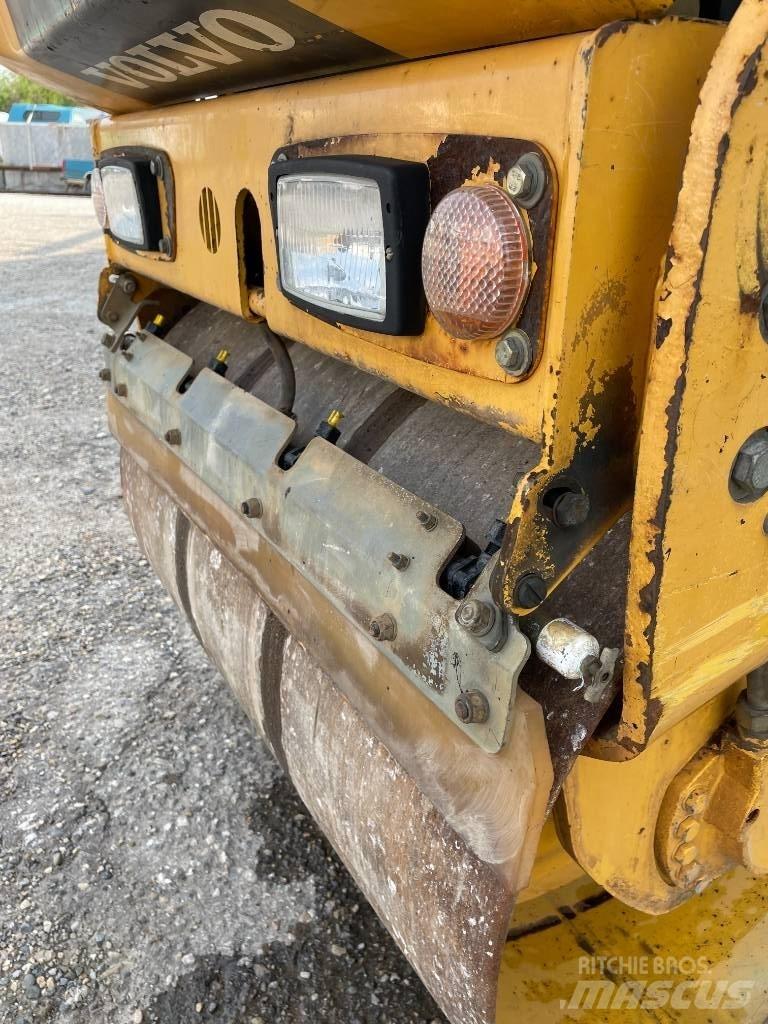 Volvo dd22 Çift tamburlu silindirler
