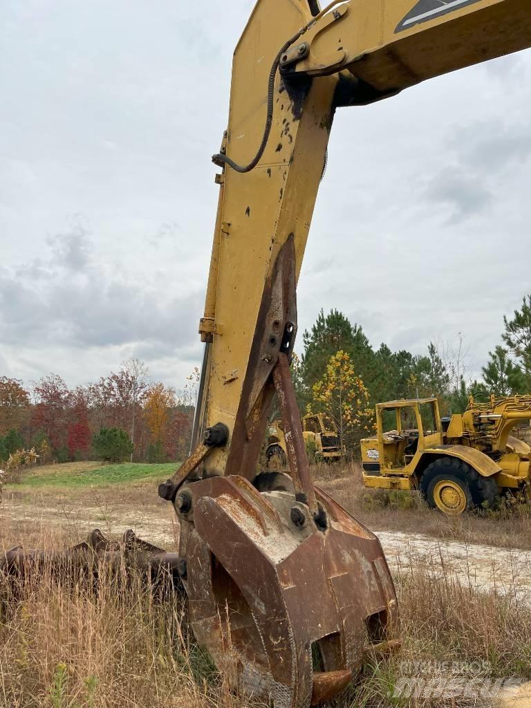 CAT 325 CL Paletli ekskavatörler