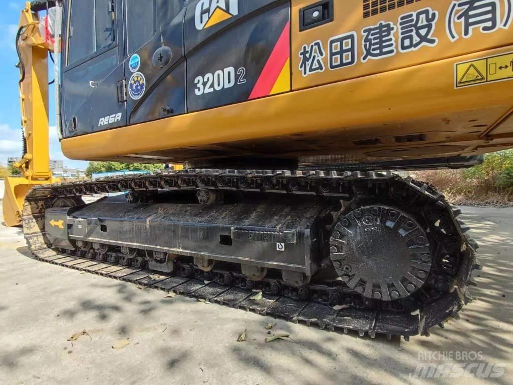 CAT 320D2 Midi ekskavatörler 7 - 12 t