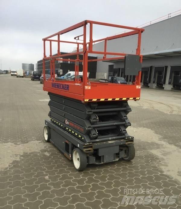 SkyJack SJ III4740 Makasli platformlar