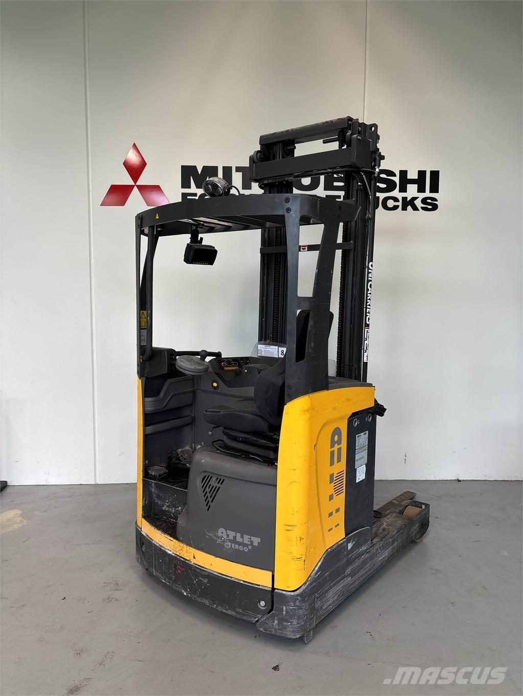 Atlet UMS160 Reach truck - depo içi istif araçları