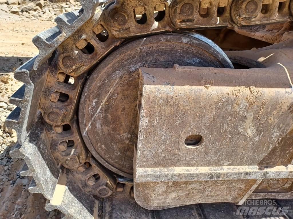 Komatsu PC 600 LC-8 Paletli ekskavatörler