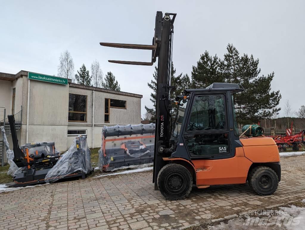 Toyota 7FGA50 LPG'li forkliftler