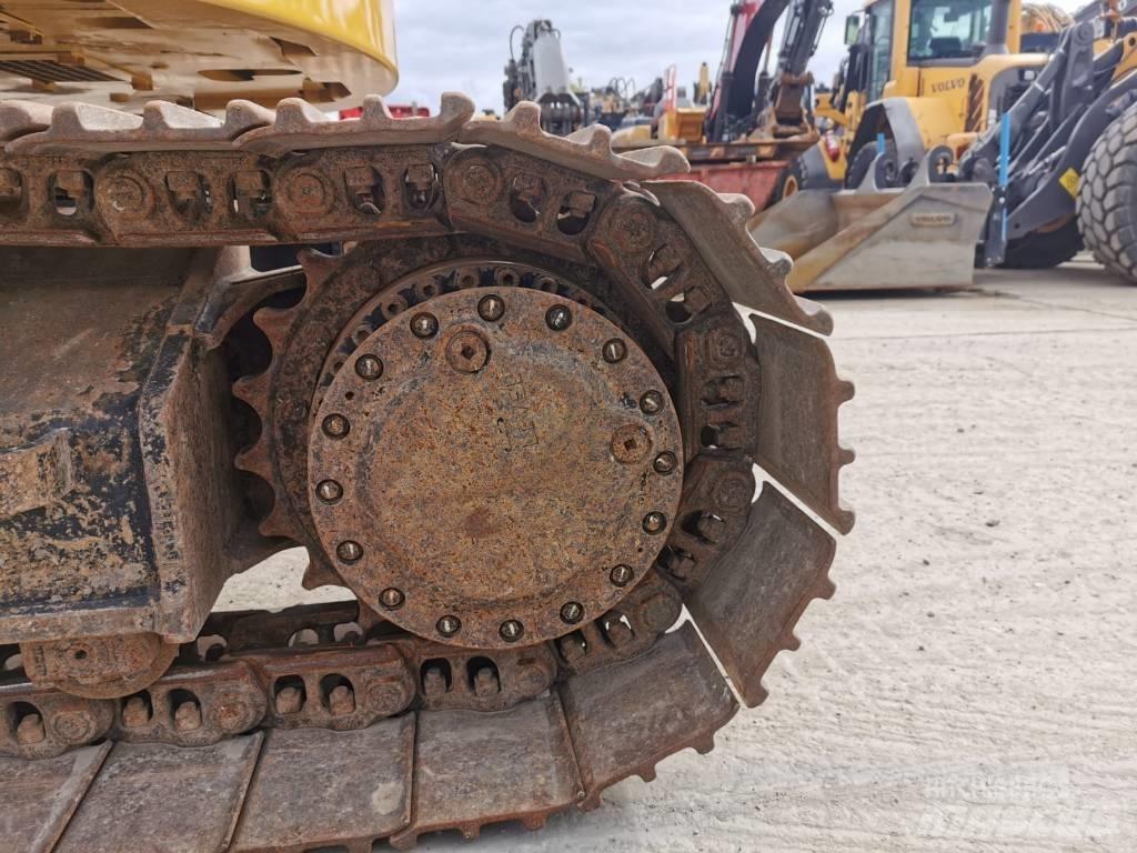 CAT 325FL CR Paletli ekskavatörler