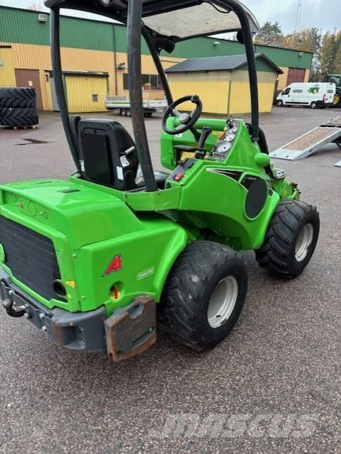 Avant 528 Traktörler