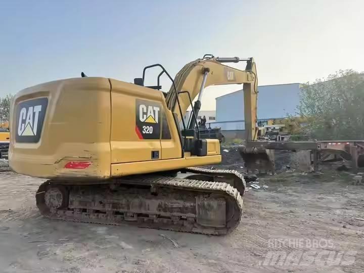 CAT CAT323GX Paletli ekskavatörler