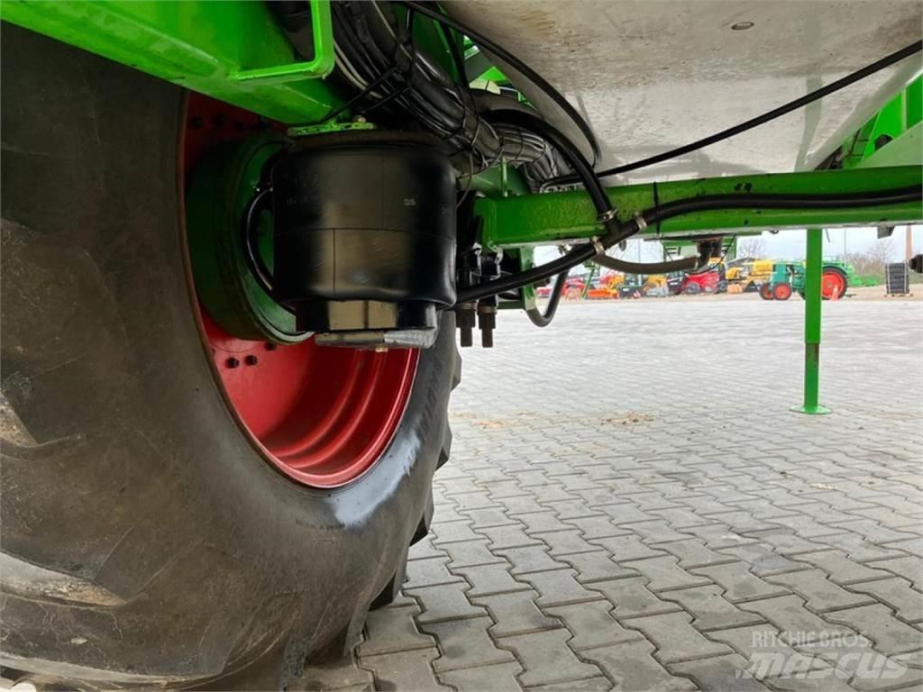  D5227 Çekilir pülverizatörler