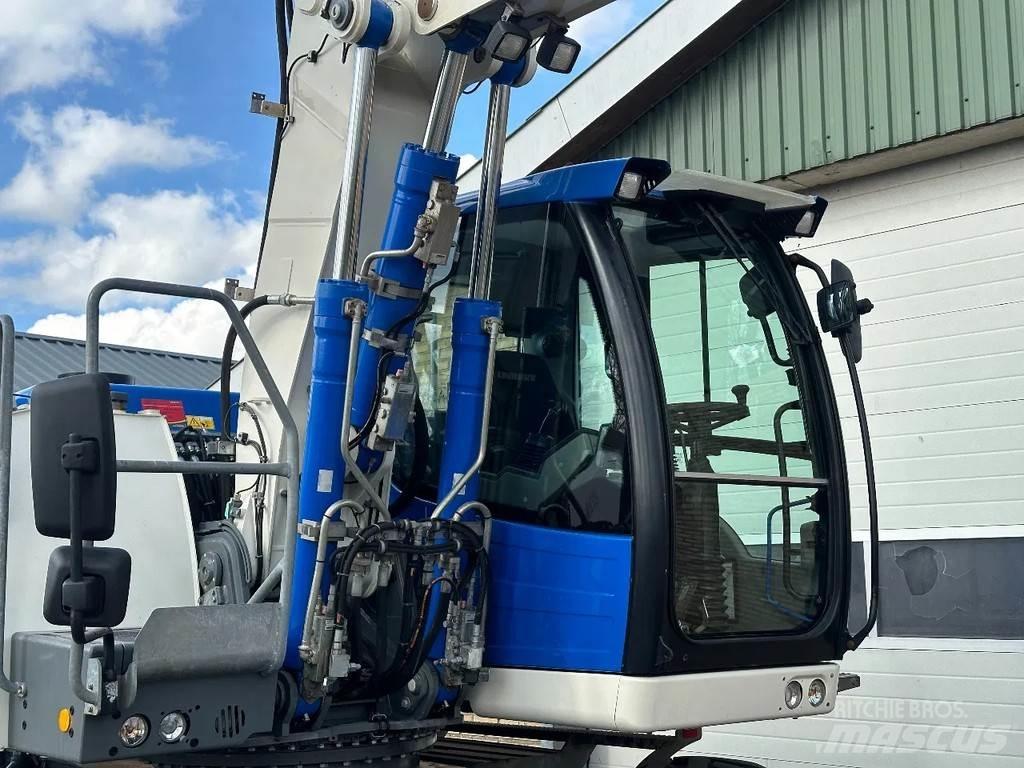 Liebherr A914 Lastik tekerli ekskavatörler
