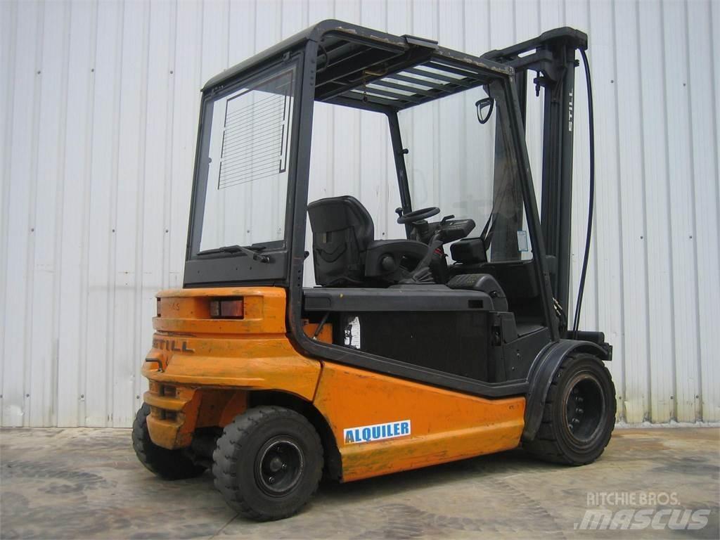 Still R60 45 Elektrikli forkliftler