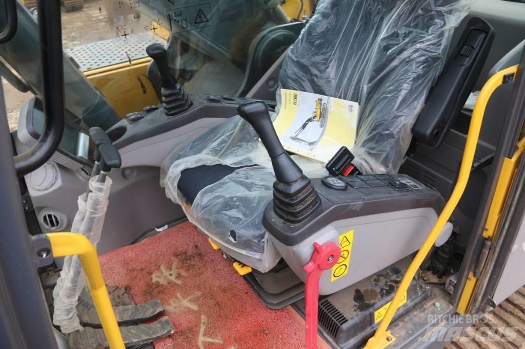 Volvo EC250 Paletli ekskavatörler