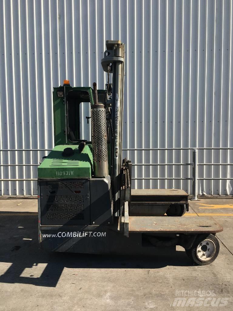 Combilift C 3000 Sideloader - dört yönlü forkliftler
