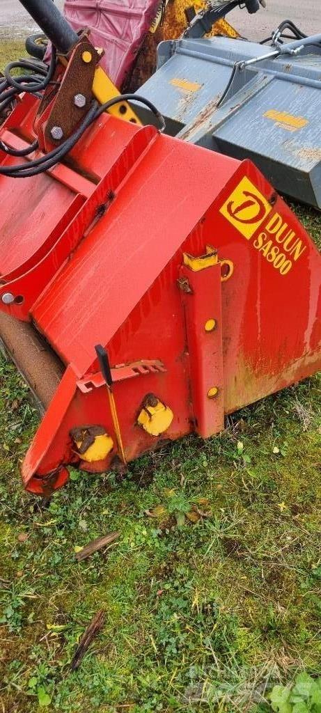  Dunn 800 Kum ve tuz serpiciler