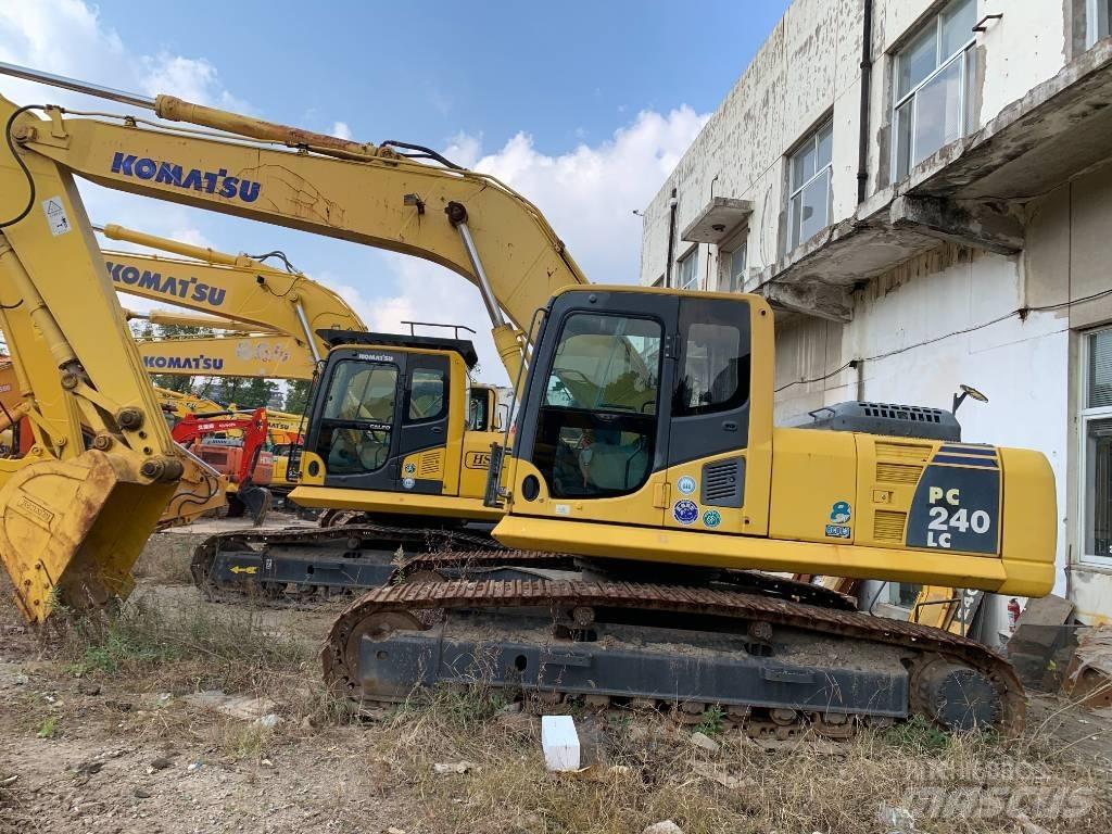 Komatsu PC 240 Paletli ekskavatörler