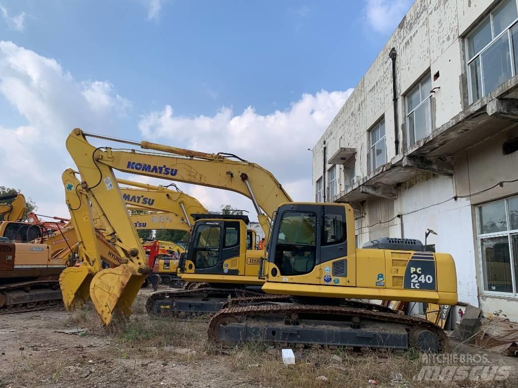 Komatsu PC 240 Paletli ekskavatörler