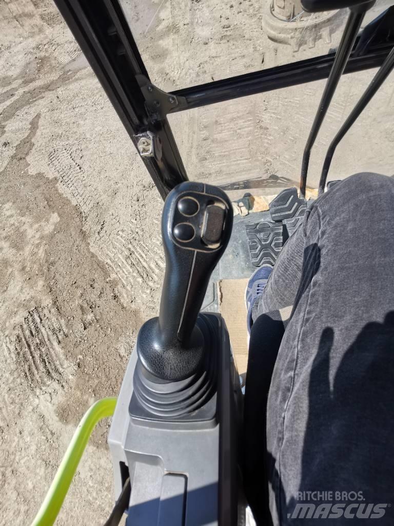 CAT 320 F Paletli ekskavatörler