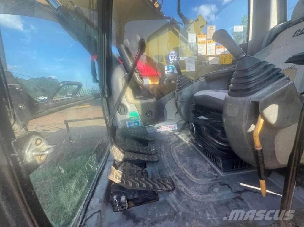 CAT 320 D LRR Paletli ekskavatörler