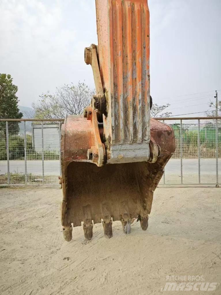 Hitachi ZX 470 Paletli ekskavatörler
