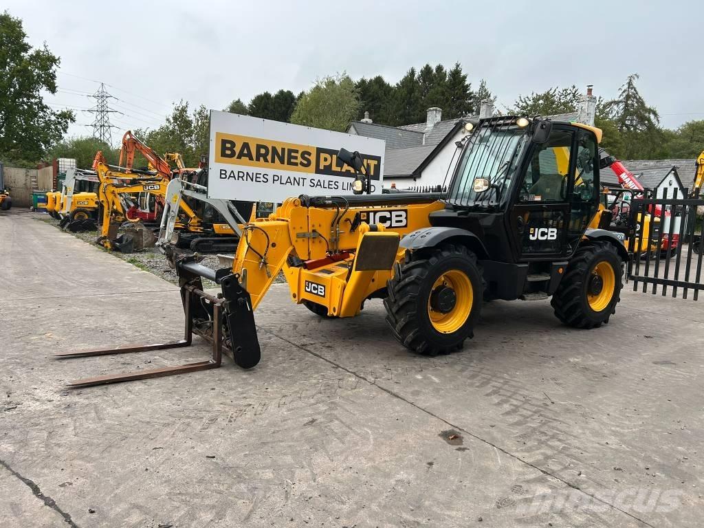 JCB 535-140 Hiviz Teleskopik yükleyiciler