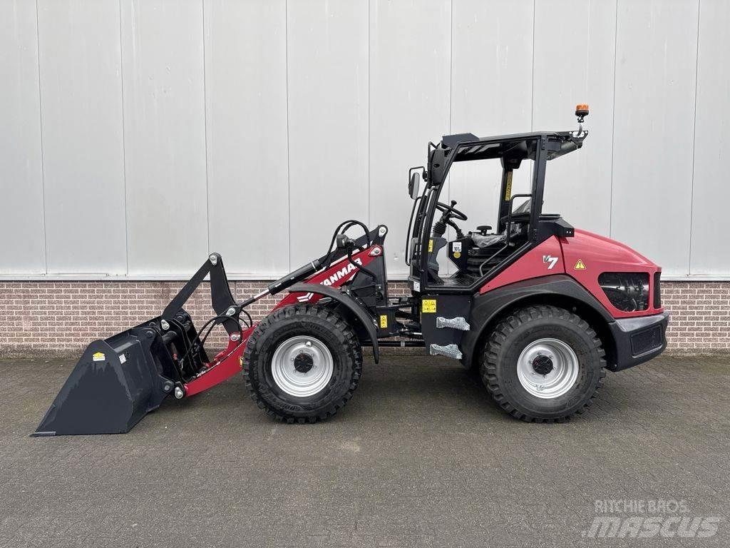 Yanmar V7 Tekerlekli yükleyiciler