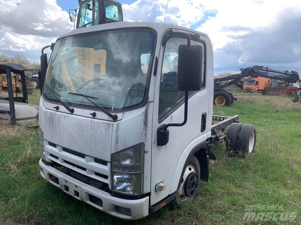 Isuzu FOR PARTS Panel vanlar