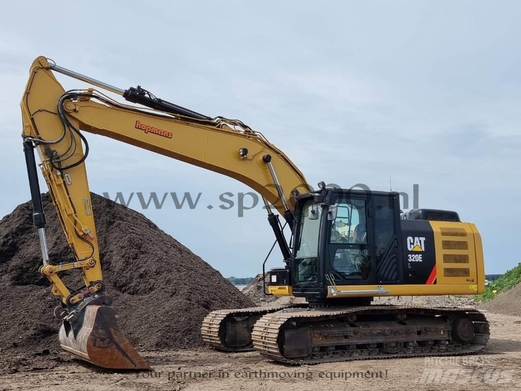 CAT 320 EL Paletli ekskavatörler