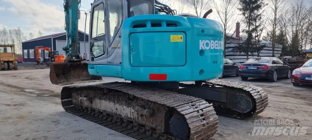 Kobelco SK 235 SR-2 Paletli ekskavatörler