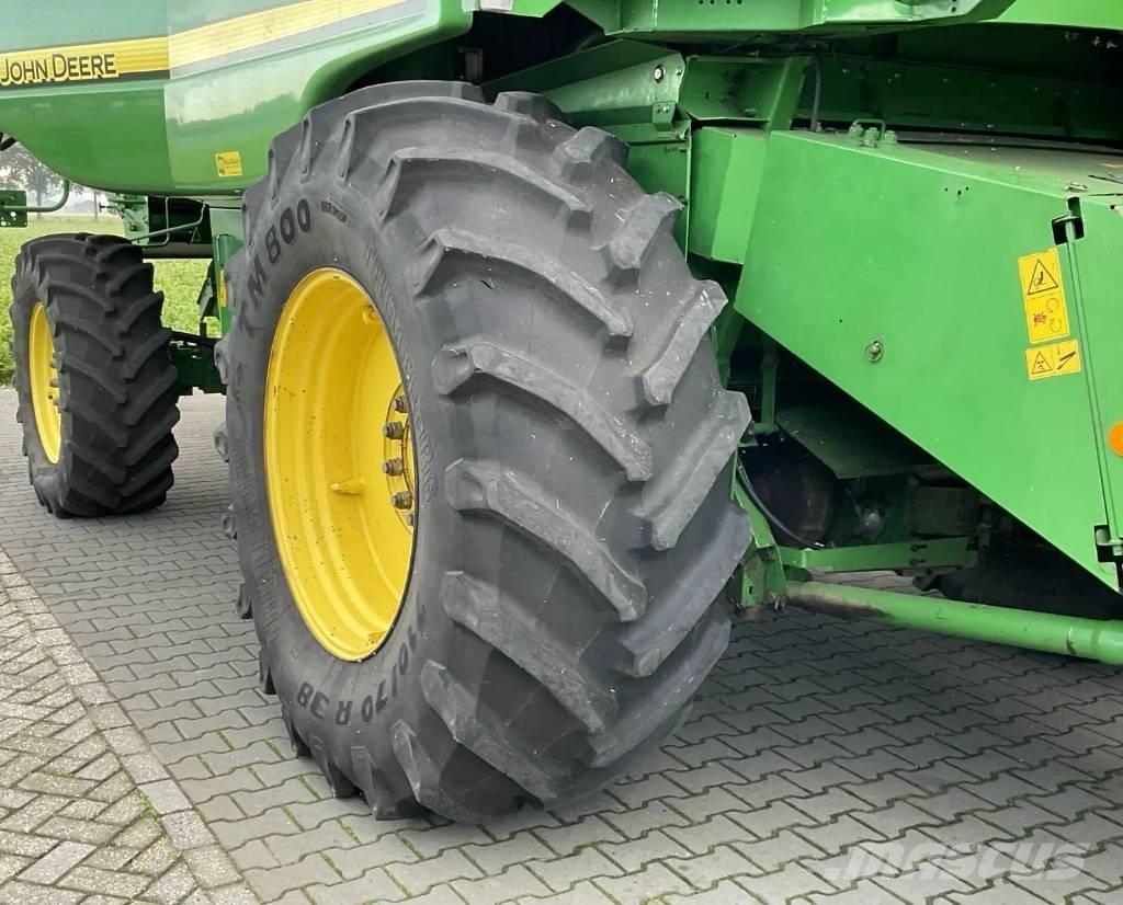 John Deere T 560 Biçerdöverler