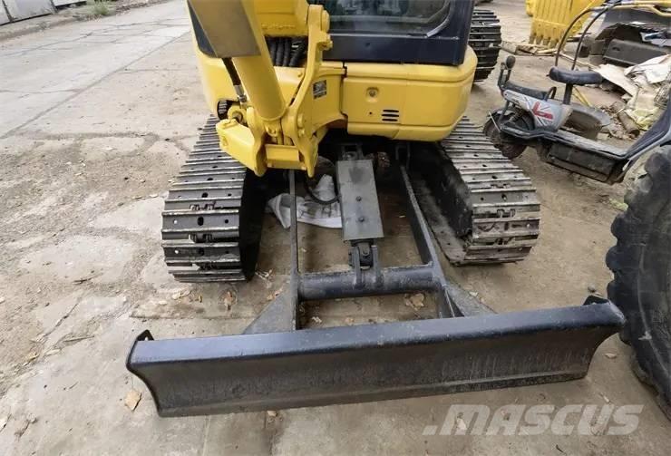 Komatsu PC35 Mini ekskavatörler, 7 tona dek