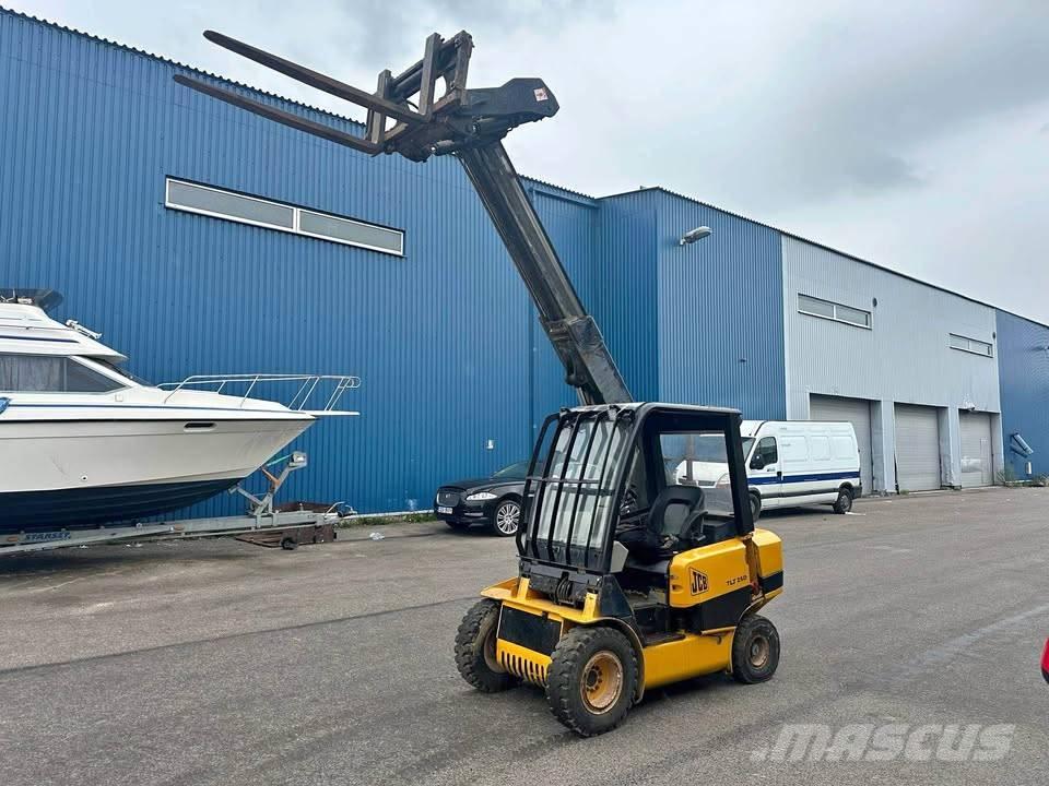 JCB TLT 25 D Teleskopik yükleyiciler