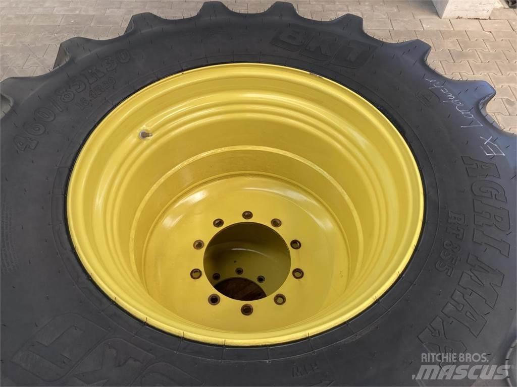 BKT 460/85R30 Tekerlekler