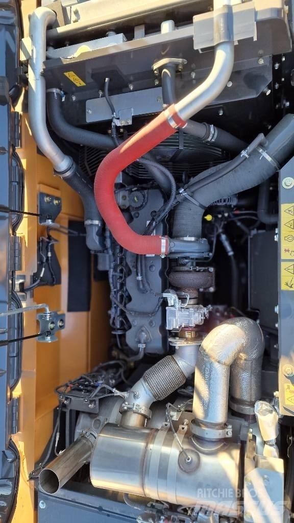CASE CX 250E Paletli ekskavatörler
