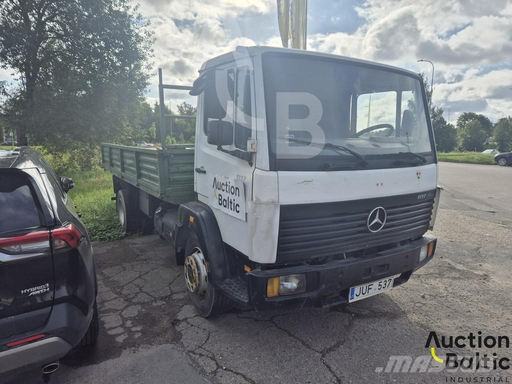 Mercedes-Benz 1117 Flatbed kamyonlar