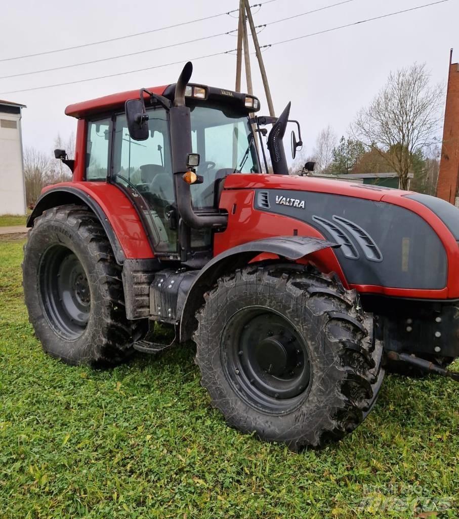Valtra T 202 Versu Traktörler