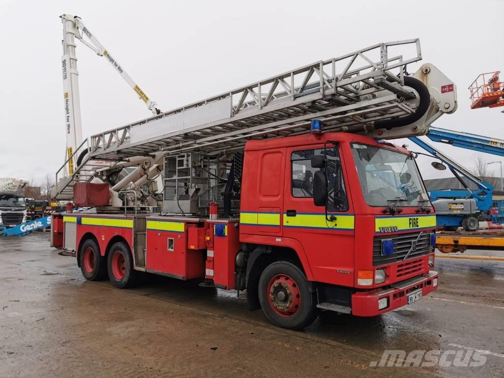 Bronto 28-2-T1 Araç üstü platformlar
