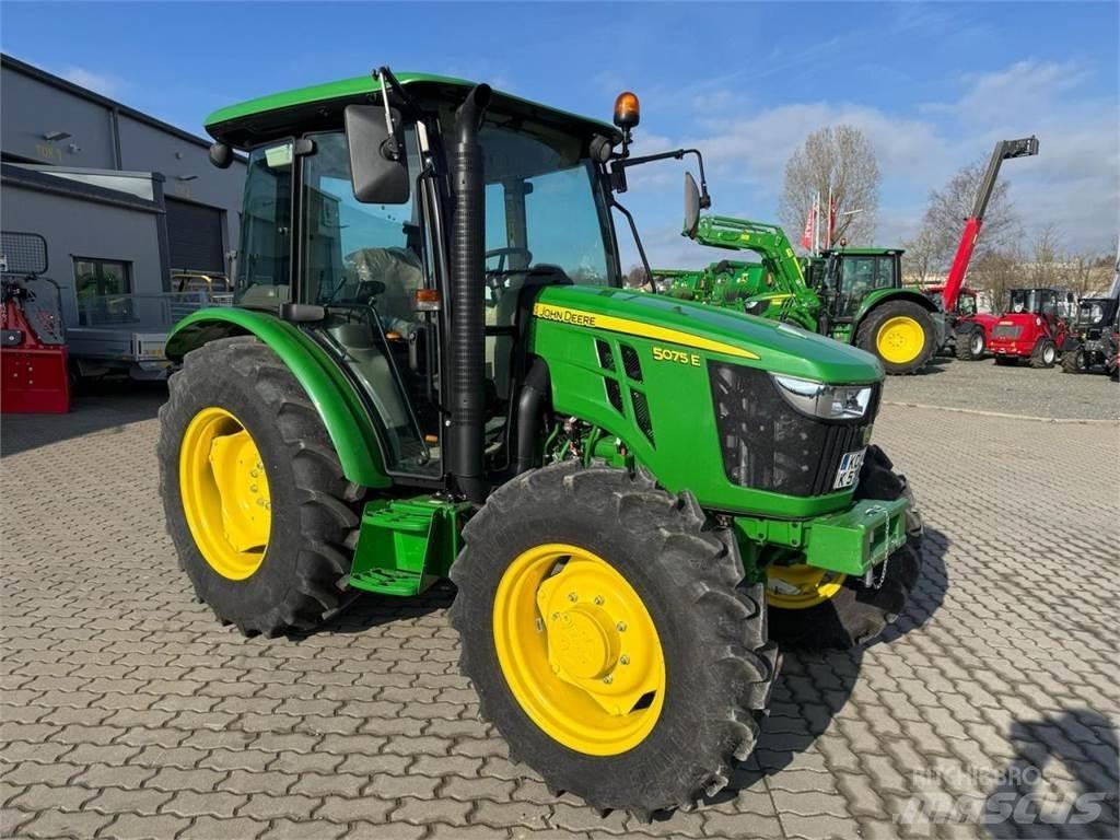 John Deere 5075E Traktörler