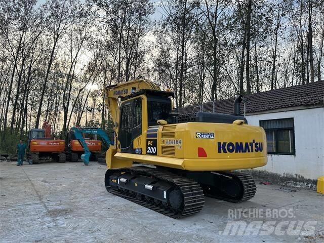 Komatsu PC200-8 Paletli ekskavatörler