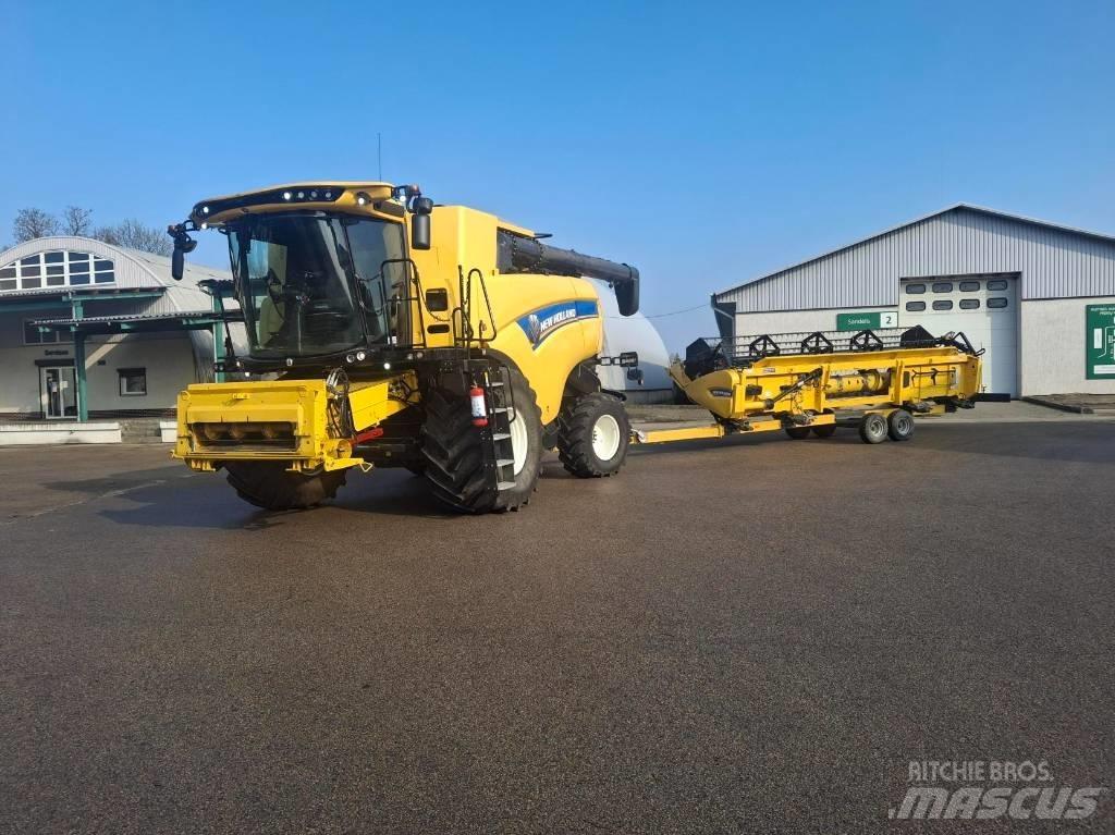 New Holland CX8.70 Biçerdöverler