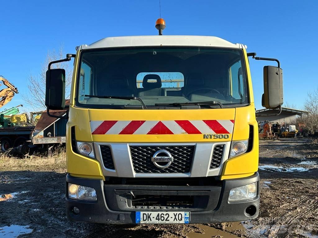 Nissan NT500 Pikaplar