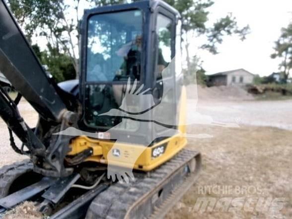John Deere 60G Paletli ekskavatörler